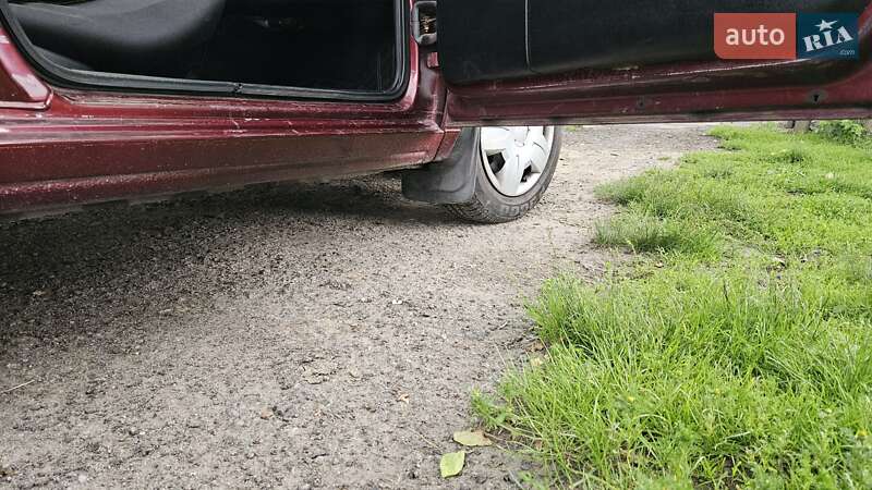 Универсал Volkswagen Passat 1993 в Виннице