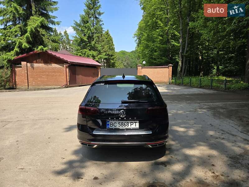 Универсал Volkswagen Passat 2020 в Львове