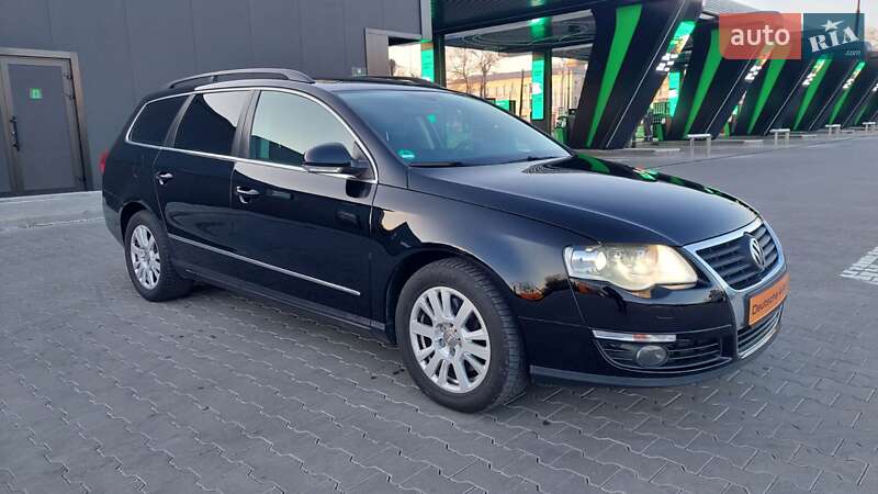 Универсал Volkswagen Passat 2010 в Одессе