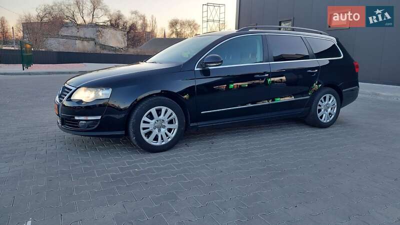 Универсал Volkswagen Passat 2010 в Одессе