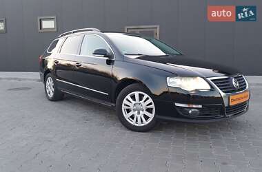 Универсал Volkswagen Passat 2010 в 