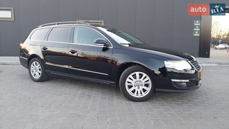 Универсал Volkswagen Passat 2010 в Одессе