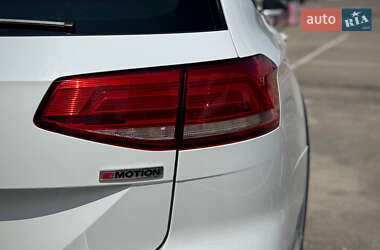 Универсал Volkswagen Passat 2018 в 