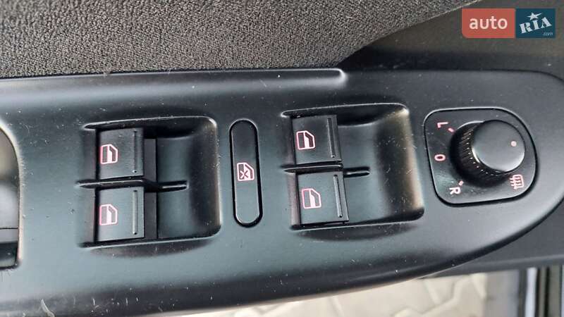 Универсал Volkswagen Passat 2010 в Одессе