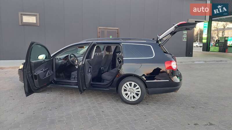 Универсал Volkswagen Passat 2010 в Одессе