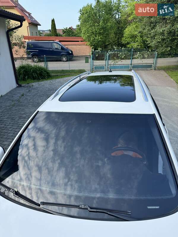 Универсал Volkswagen Passat 2012 в Львове