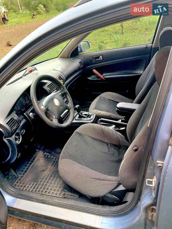 Универсал Volkswagen Passat 1998 в Бережанах
