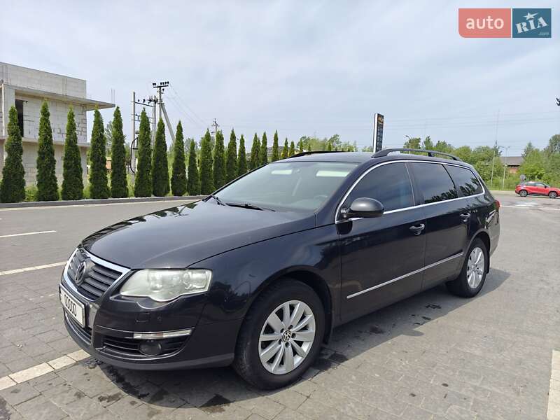 Универсал Volkswagen Passat 2010 в Ивано-Франковске