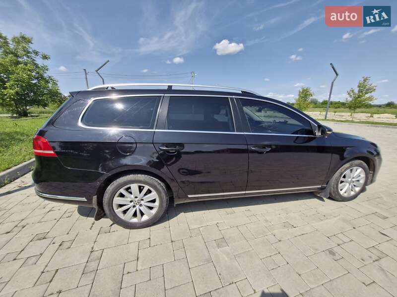 Универсал Volkswagen Passat 2012 в Ровно