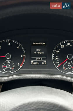 Седан Volkswagen Passat 2014 в 