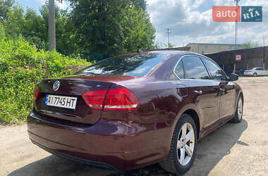 Седан Volkswagen Passat 2013 в 