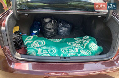 Седан Volkswagen Passat 2013 в 