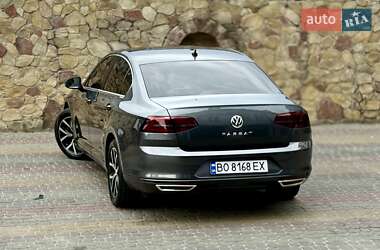 Седан Volkswagen Passat 2015 в 