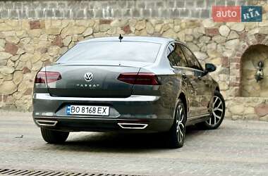 Седан Volkswagen Passat 2015 в 