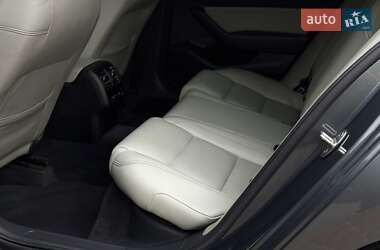 Седан Volkswagen Passat 2015 в 