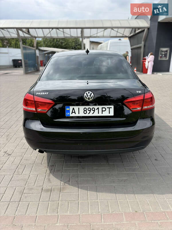 Седан Volkswagen Passat 2015 в Києві