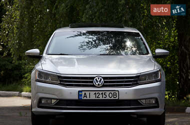 Седан Volkswagen Passat 2016 в Обухові