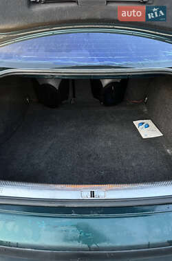 Седан Volkswagen Passat 2001 в 