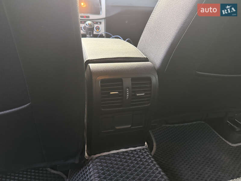 Седан Volkswagen Passat 2013 в Хмельницькому