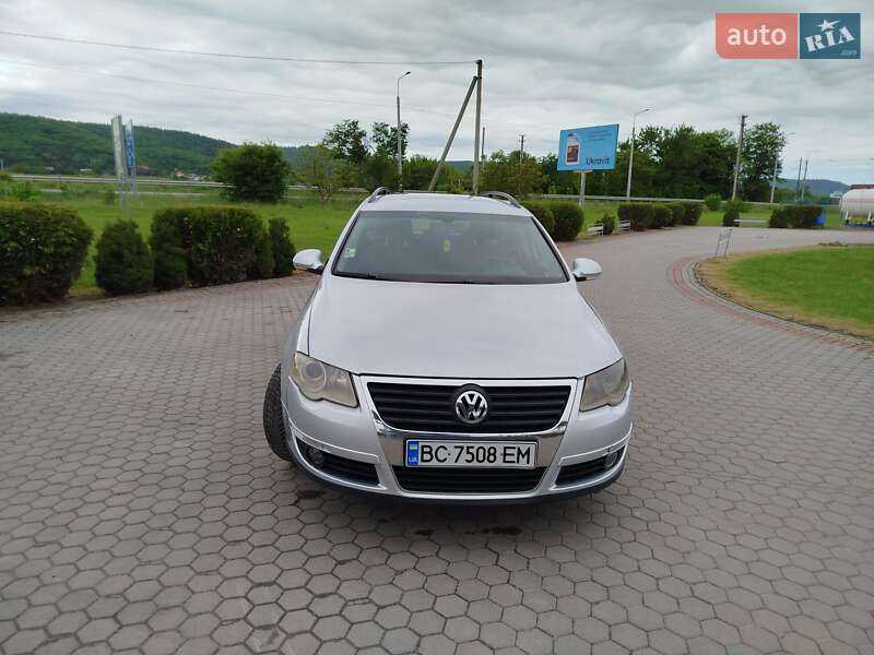 Универсал Volkswagen Passat 2006 в Кременце