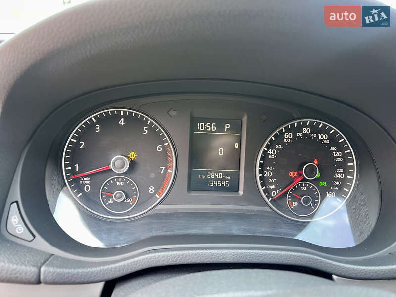 Седан Volkswagen Passat 2015 в Дніпрі