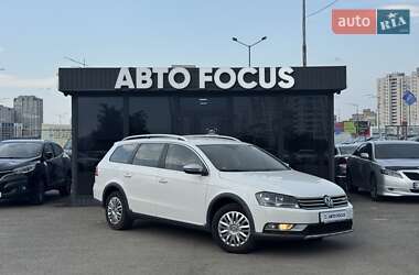 Универсал Volkswagen Passat 2013 в Киеве