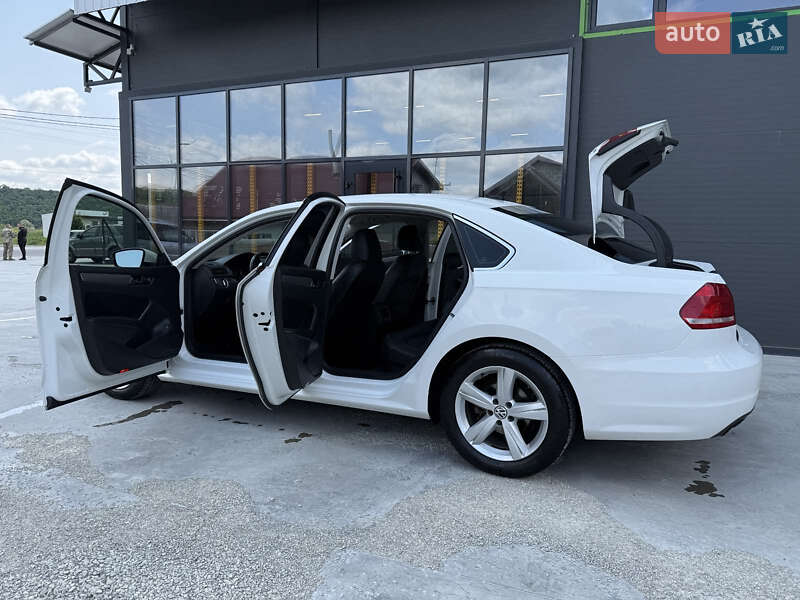 Седан Volkswagen Passat 2013 в Теребовле