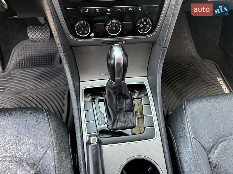 Седан Volkswagen Passat 2013 в Теребовле