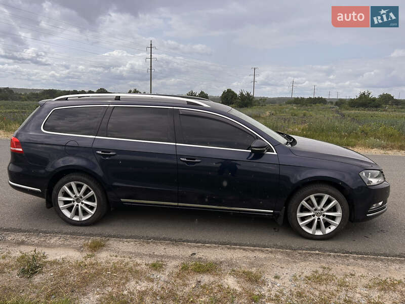 Универсал Volkswagen Passat 2012 в Харькове