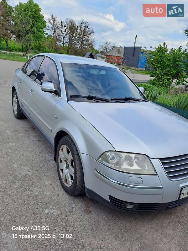 Седан Volkswagen Passat 2001 в Миронівці
