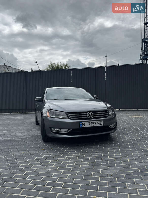 Седан Volkswagen Passat 2015 в Полтаве