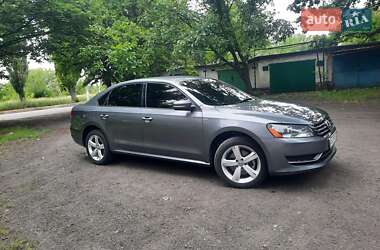 Седан Volkswagen Passat 2014 в Першотравенске