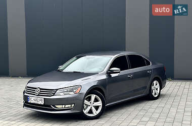 Седан Volkswagen Passat 2012 в Хмельницком