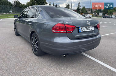 Седан Volkswagen Passat 2012 в 