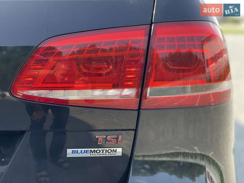 Універсал Volkswagen Passat 2014 в Луцьку