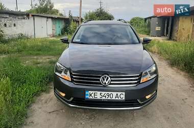 Универсал Volkswagen Passat 2011 в Павлограде