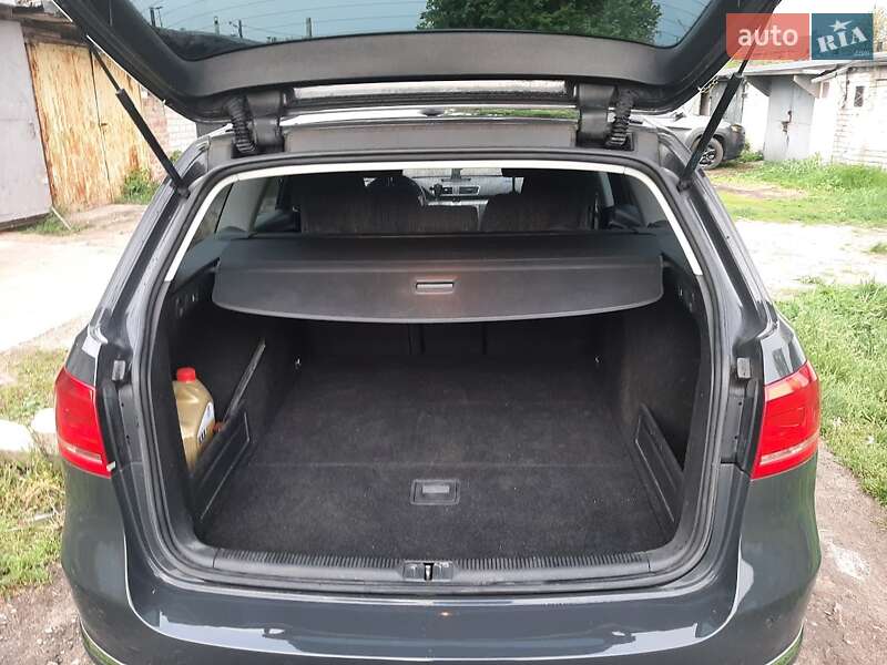 Универсал Volkswagen Passat 2011 в Павлограде