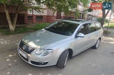 Универсал Volkswagen Passat 2009 в Ивано-Франковске