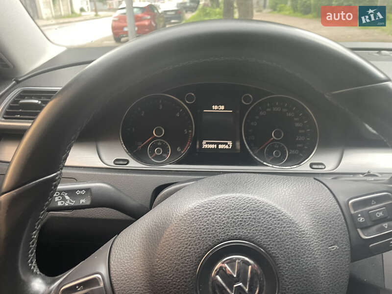 Универсал Volkswagen Passat 2011 в Казатине