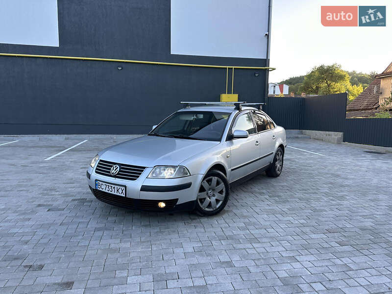 Седан Volkswagen Passat 2001 в 