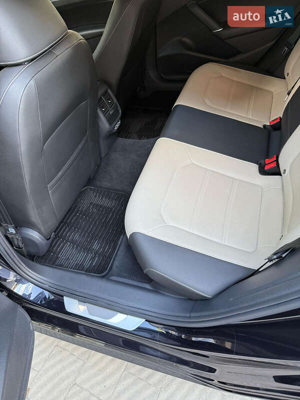 Седан Volkswagen Passat 2020 в Тернополі