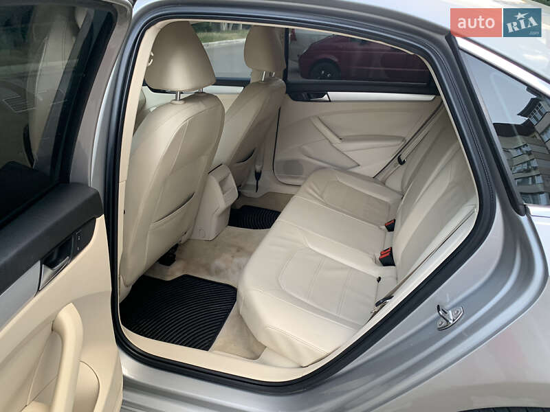 Седан Volkswagen Passat 2012 в Одессе фото 23 Седан Volkswagen Passat 2012 в Одессе