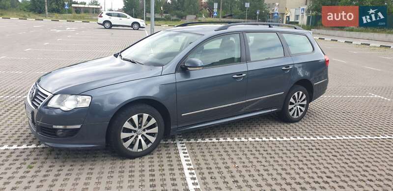 Универсал Volkswagen Passat 2010 в Кагарлыке