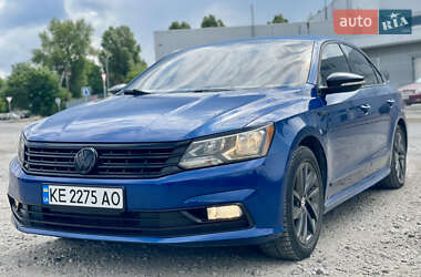 Седан Volkswagen Passat 2017 в Дніпрі