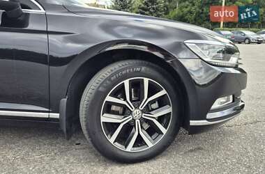 Седан Volkswagen Passat 2018 в 