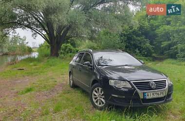 Универсал Volkswagen Passat 2009 в Киеве