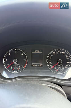 Седан Volkswagen Passat 2014 в 