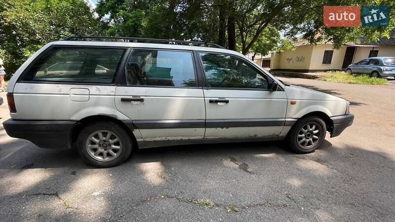 Volkswagen Passat 1992