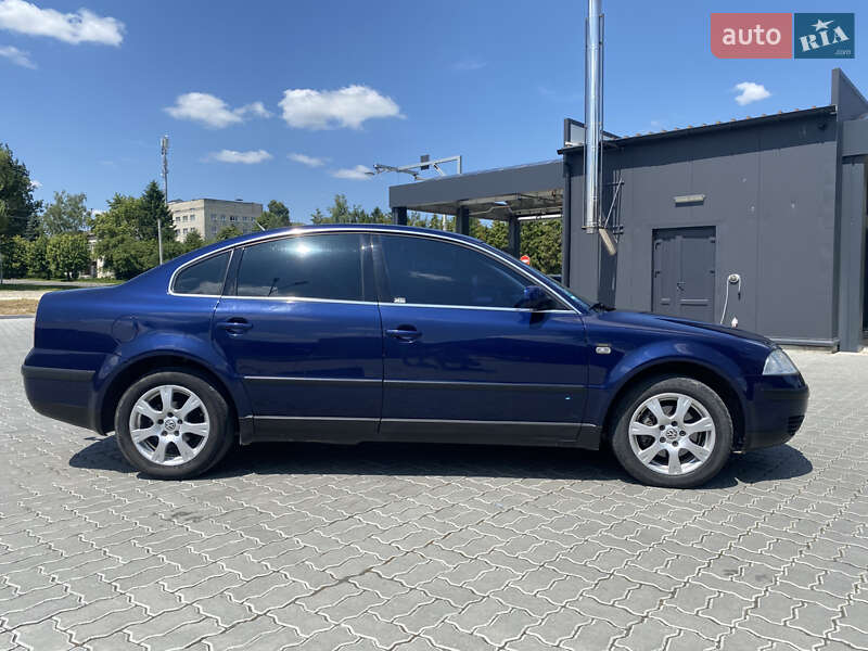 Седан Volkswagen Passat 2000 в Меденичах