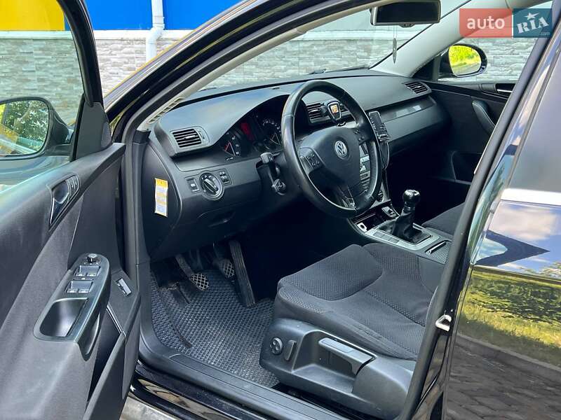 Универсал Volkswagen Passat 2007 в Сарнах